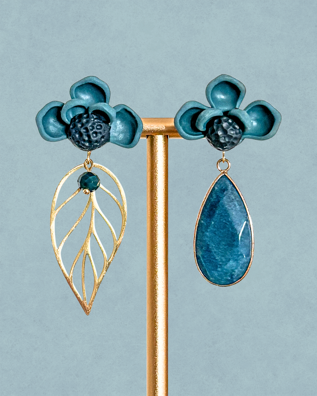 Brincos Meia Pétala - Várias Cores