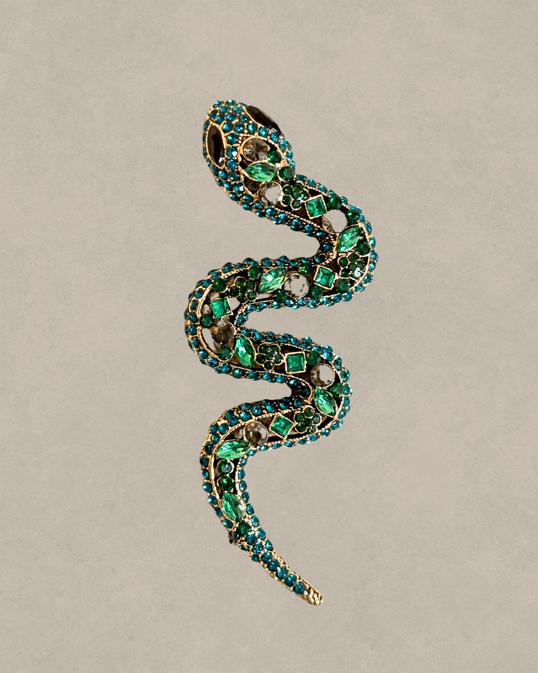 Alfinete Emerald Serpens