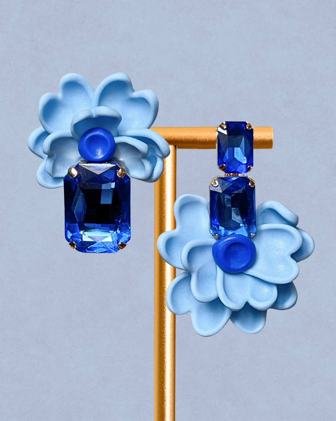Brincos Azure Bloom