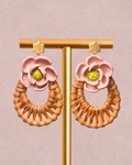 Brincos Flor de Ráfia